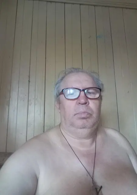 Я Аркадий, 66, из Казани, ищу знакомства без обязательств