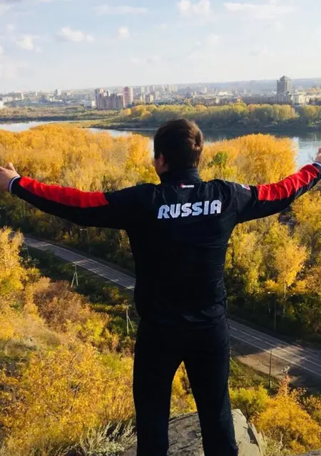 Я Сергей, 30, из Кемерово, ищу знакомство для приятного времяпровождения