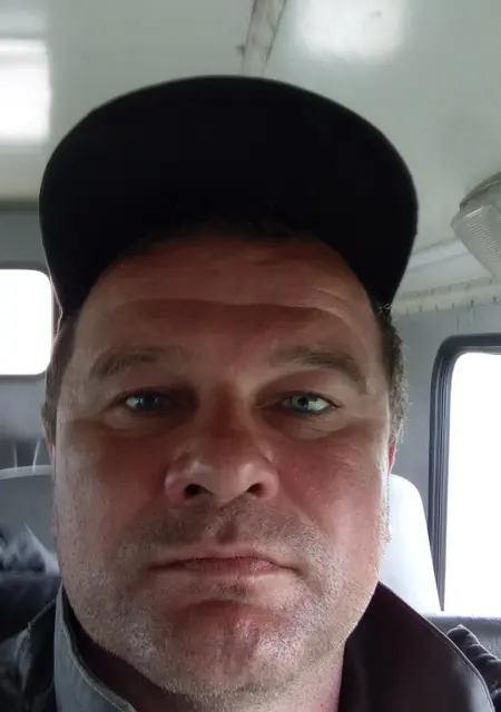 Алексей из Липецка, ищу на сайте знакомства без обязательств