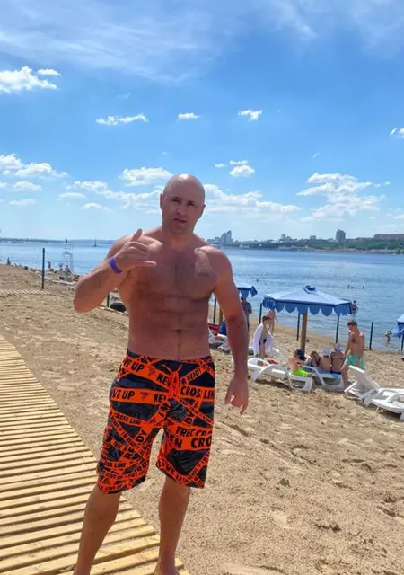 Николай из Санкт-Петербурга, мне 40, познакомлюсь для дружбы