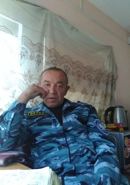 Евгений из Хабаровска, ищу на сайте знакомства без обязательств