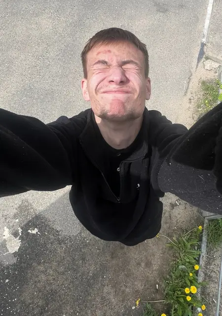 Дмитрий из Твери, ищу на сайте знакомства без обязательств