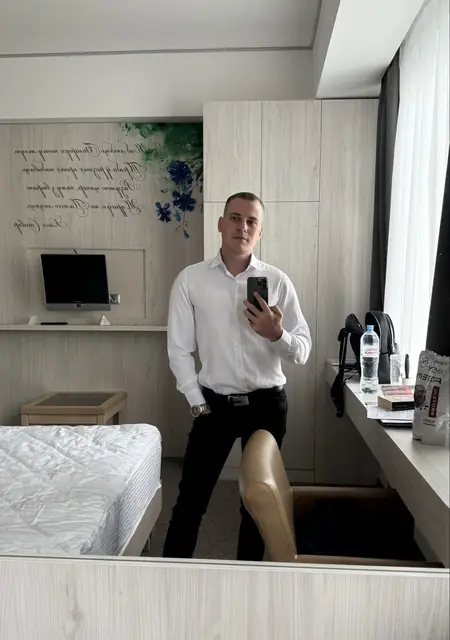 Я Кирилл, 31, знакомлюсь для приятного времяпровождения в Москве