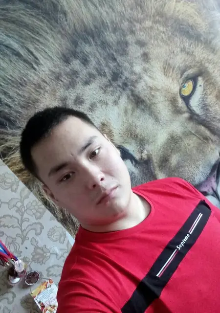 Андрей из Уссурийска, мне 28, познакомлюсь на одну ночь