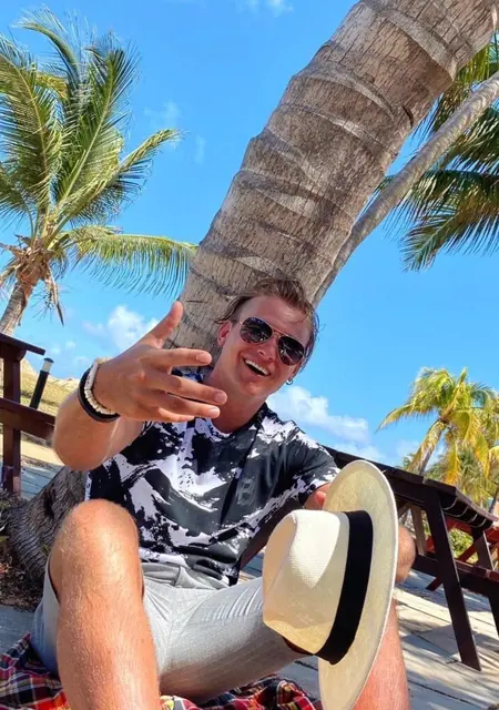 Я Herman, 32, из Магадана, ищу знакомства без обязательств