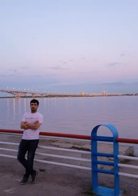 Я Maksim, 30, знакомлюсь на одну ночь в Волгограде