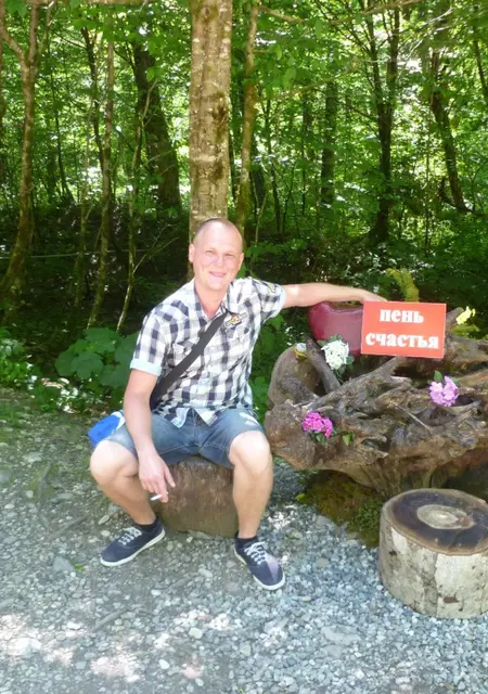 Я Владимир, 49, знакомлюсь без обязательств в Иванове