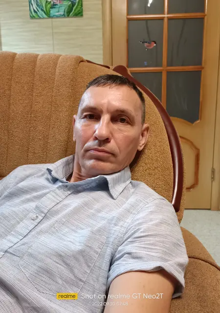 Я Вова, 25, из Лесозаводска, ищу знакомства на одну ночь