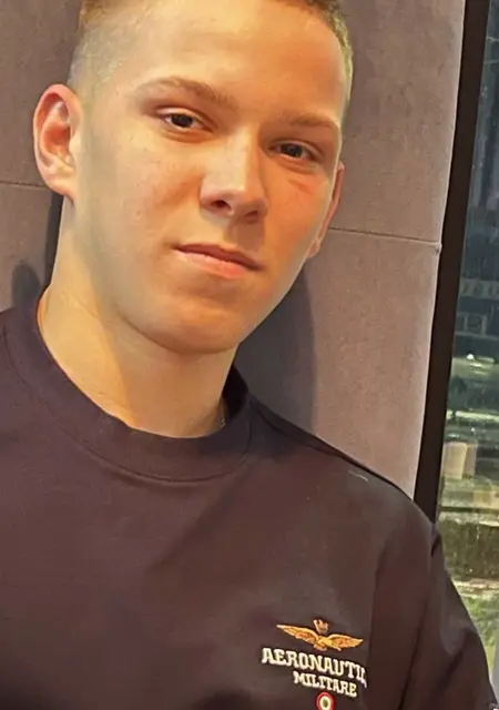 Евгений из Новокузнецка, ищу на сайте знакомства на одну ночь