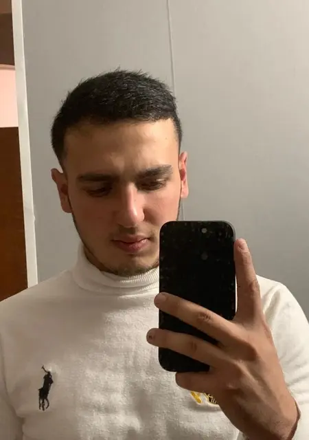 Я Павел, 24, из Абакана, ищу знакомства без обязательств