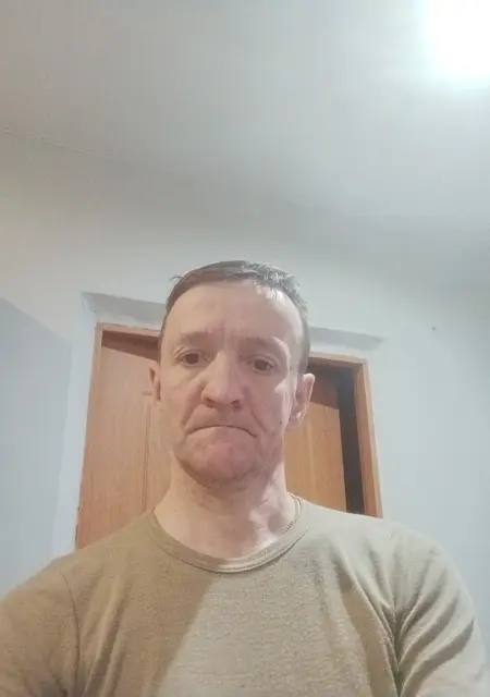 Я Евгений, 50, из Чебоксар, ищу знакомства без обязательств