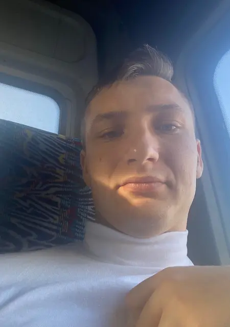 Андрей из Калуги, ищу на сайте знакомства на одну ночь