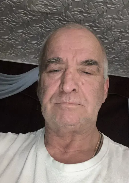 Виктор из Воронежа, мне 55, познакомлюсь для постоянных отношений