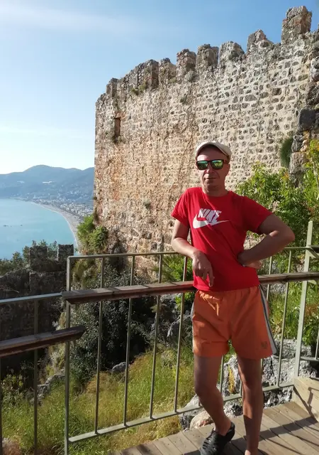 Дмитрий из Серпухова, ищу на сайте знакомства без обязательств