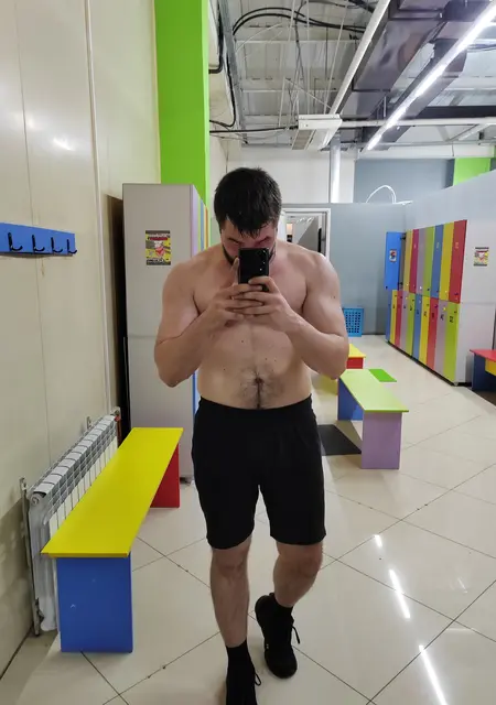 Алексей из Кемерово, мне 29, познакомлюсь на одну ночь