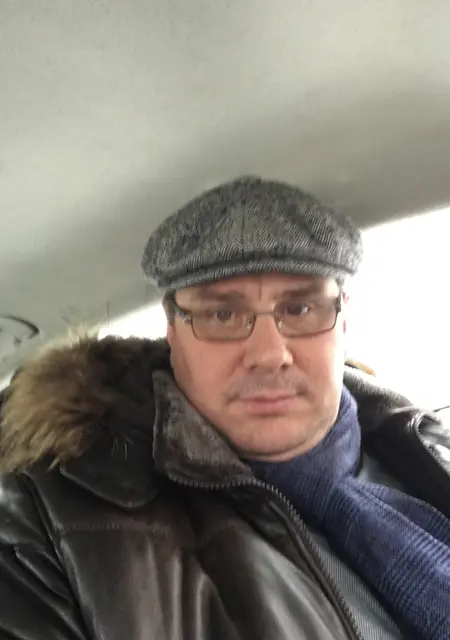 Александр из Красногорска, мне 47, познакомлюсь для постоянных отношений