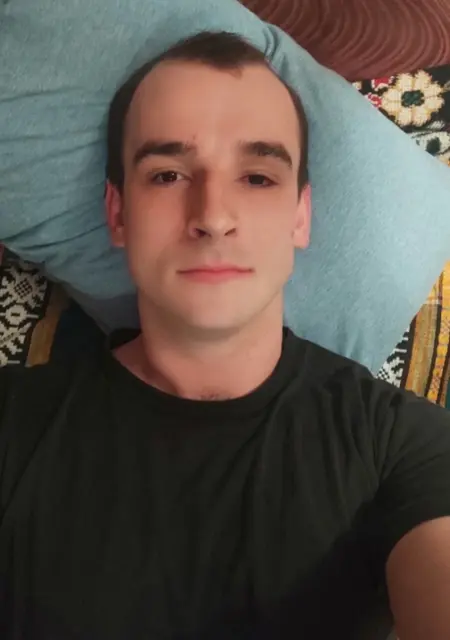 Я Сергей, 29, из Луганска, ищу знакомство для постоянных отношений