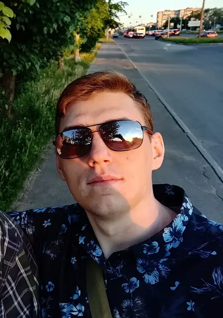 Дмитрий из Череповца, мне 31, познакомлюсь для приятного времяпровождения