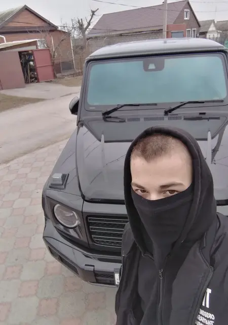 Я Владимир, 21, из Волгодонска, ищу знакомства на одну ночь