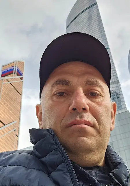 Я Ваграм, 46, из Истры, ищу знакомство для открытые отношения