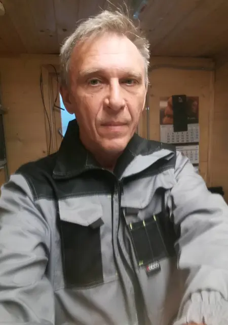 Я Гарри, 55, из Подольска, ищу знакомства без обязательств