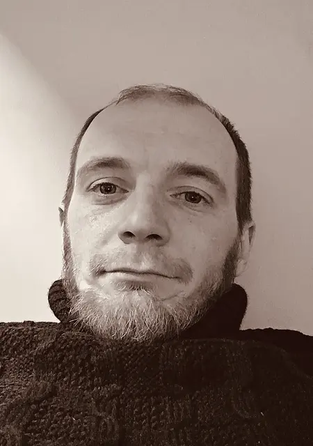 Я Yura, 34, знакомлюсь без обязательств в Туле