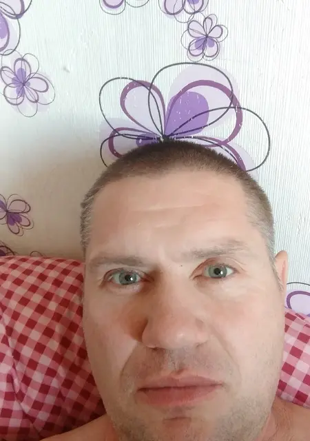 Егор из Рязани, ищу на сайте знакомства без обязательств