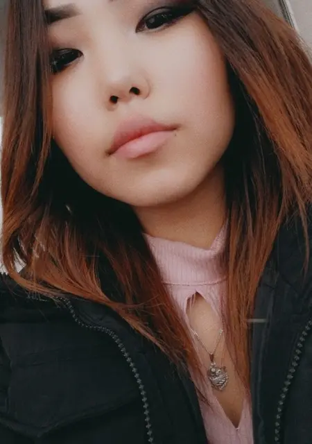 Дина из Северска, ищу на сайте приятное времяпровождение