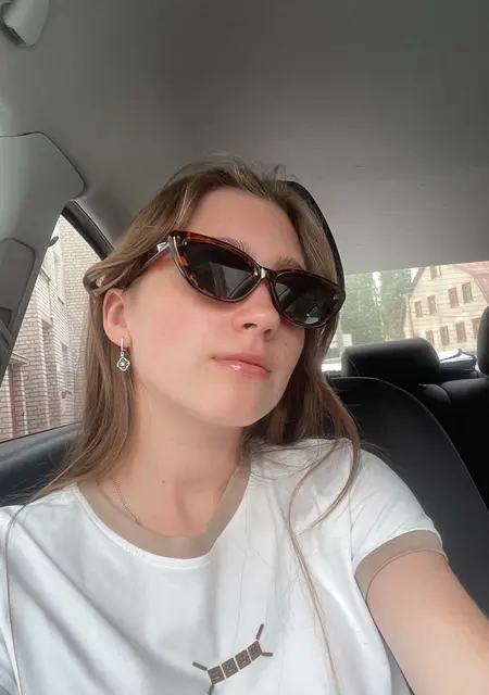 Я Софья, 19, знакомлюсь без обязательств в Курске