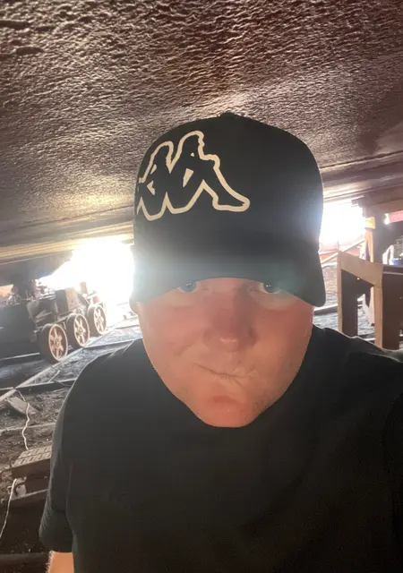 Roman из Волжского, ищу на сайте постоянные отношения