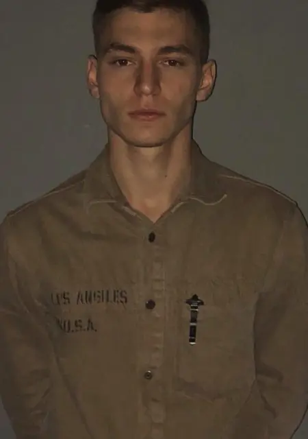 Я Гоша, 25, из Щелково, ищу знакомство для приятного времяпровождения