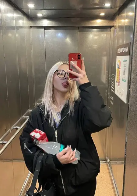 Анджела из Комсомольска-на-Амуре, ищу на сайте знакомства на одну ночь