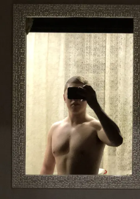 Тимофей из Ярославля, мне 30, познакомлюсь на одну ночь