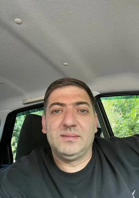 Я Эдик, 42, из Люберец, ищу знакомство для постоянных отношений