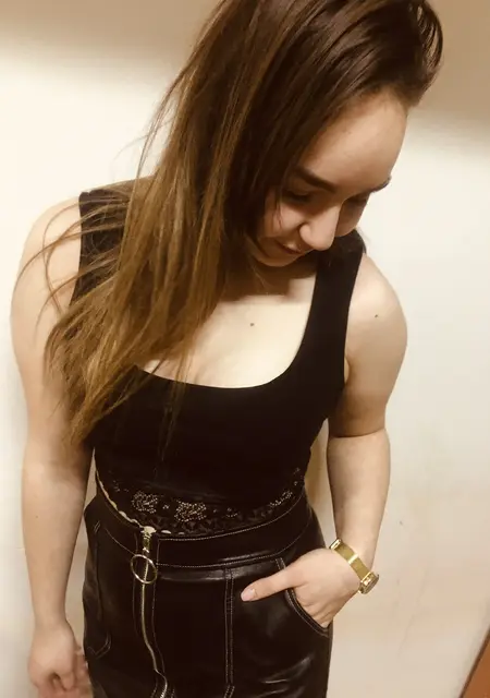 Елизавета из Благовещенска, мне 22, познакомлюсь на одну ночь