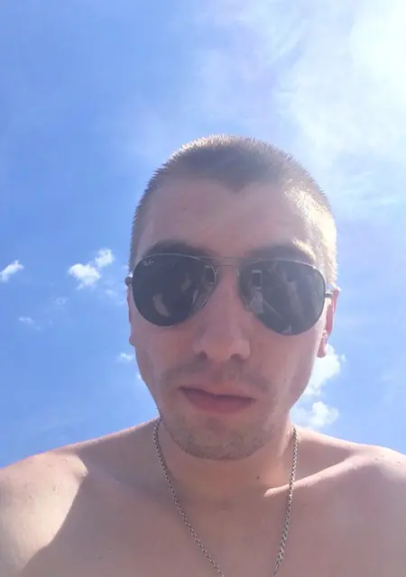 Артур из Иванова, ищу на сайте приятное времяпровождение