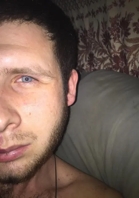 Я Георгий, 27, из Темрюка, ищу знакомства на одну ночь