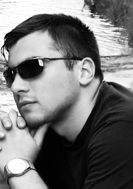 Алекс из Черкасс, ищу на сайте приятное времяпровождение