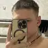 Я Денис, 21, из Североморска, ищу знакомства на одну ночь